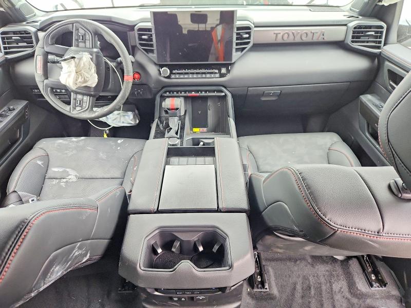 Photo 8 from auction – 2026 TOYOTA SEQUOIA with VIN 7SVAAABA3TX096897