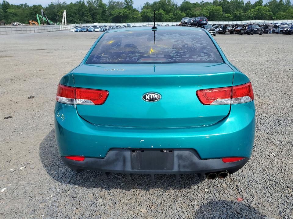 Photo 6 from auction – 2011 KIA FORTE KOUP with VIN KNAFW6A33B5452385