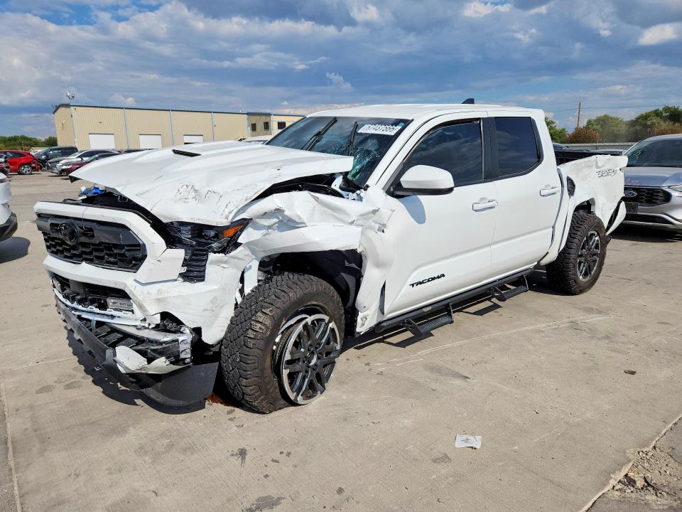 TOYOTA TACOMA 2026 with VIN 3TMLB5JN9TM267475 - Photo from auction