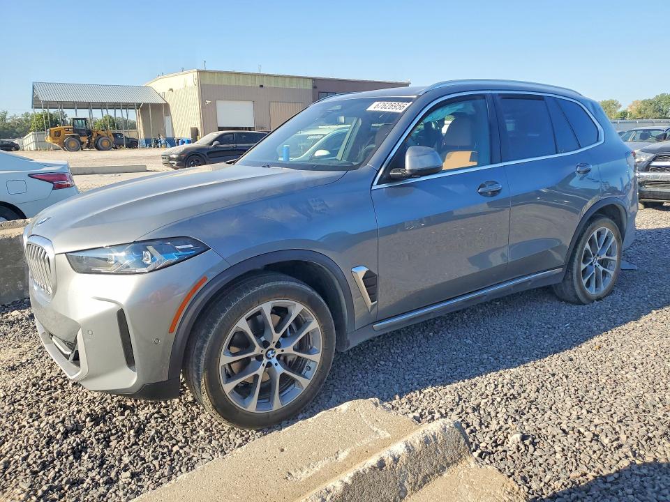 BMW X5 2025 with VIN 5UX23EU07S9W71783 - Photo from auction