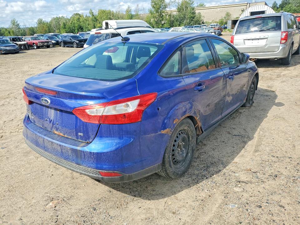 Photo 3 from auction – 2012 FORD FOCUS with VIN 1FAHP3F2XCL202815