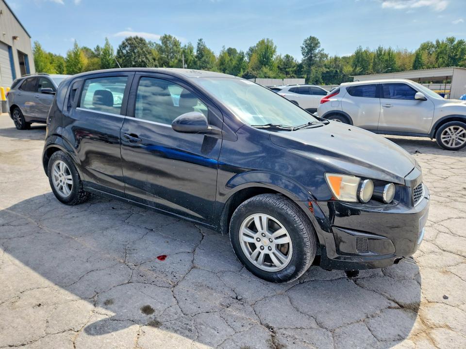 Снимка 4 от търг – 2012 CHEVROLET SONIC с VIN 1G1JC6SH2C4104447