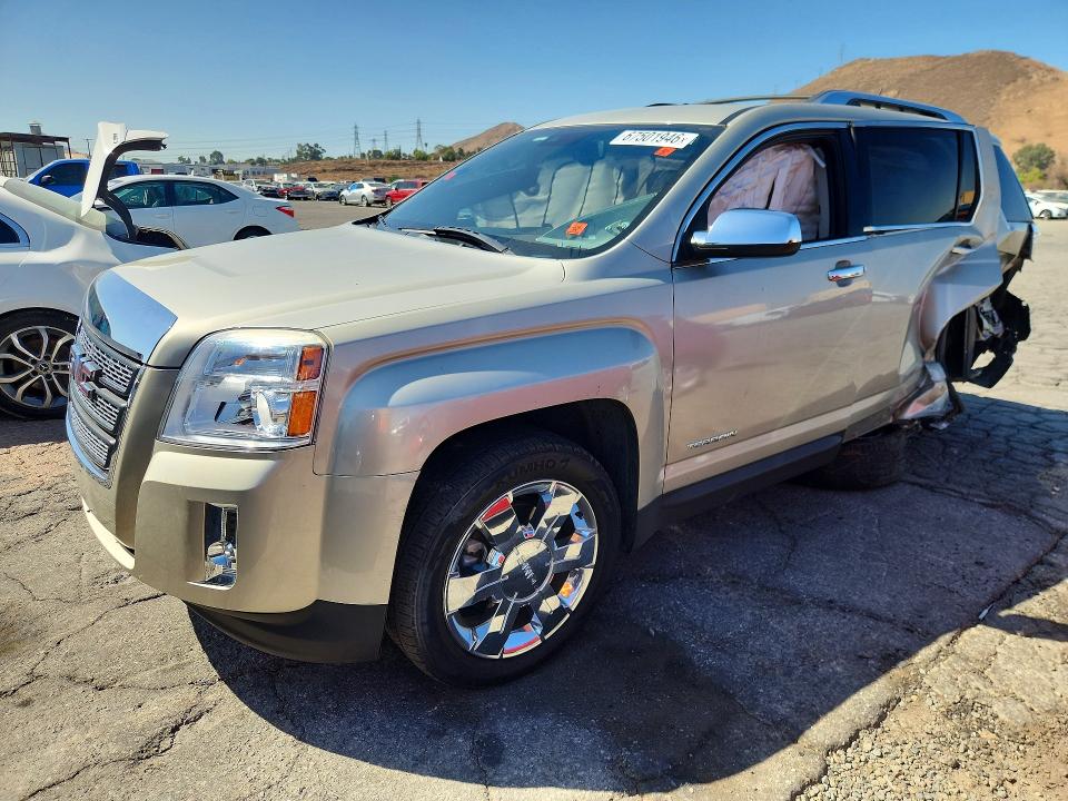 GMC TERRAIN 2013 with VIN 2GKFLWE37D6277057 - Photo from auction