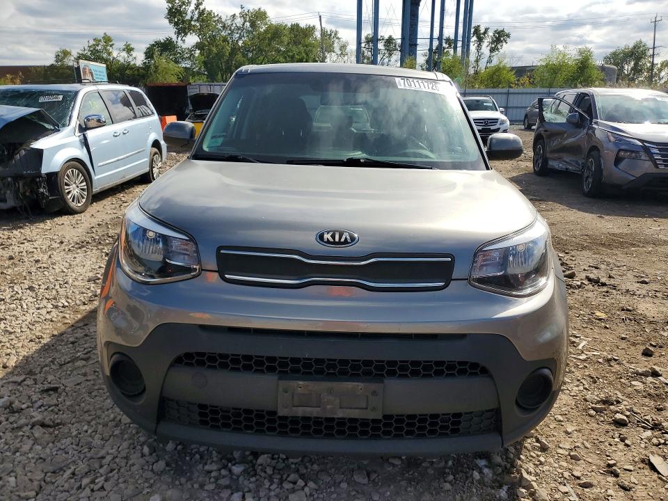 Photo 5 from auction – 2017 KIA SOUL with VIN KNDJN2A24H7494335