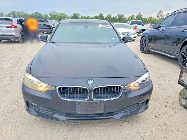 Zdjęcie 5 z aukcji – 2013 BMW 328 z VIN WBA3C1G53DNR48264