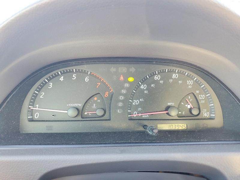 Photo 9 from auction – 2004 TOYOTA CAMRY with VIN JTDBE30K040297208