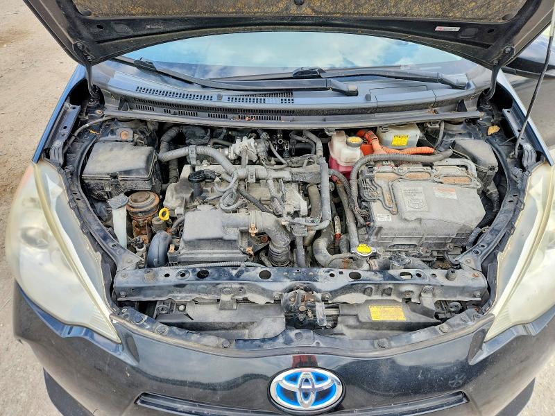Photo 11 from auction – 2012 TOYOTA PRIUS C with VIN JTDKDTB31C1024151