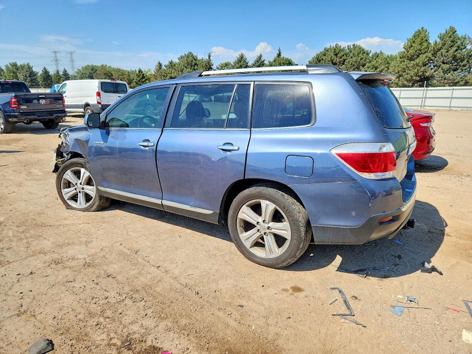 Photo 2 from auction – 2013 TOYOTA HIGHLANDER with VIN 5TDDK3EH3DS236494