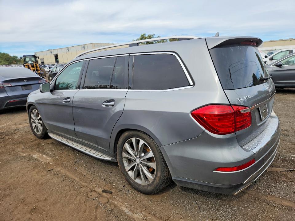 Photo 2 from auction – 2014 MERCEDES-BENZ GL with VIN 4JGDF7CE2EA319977
