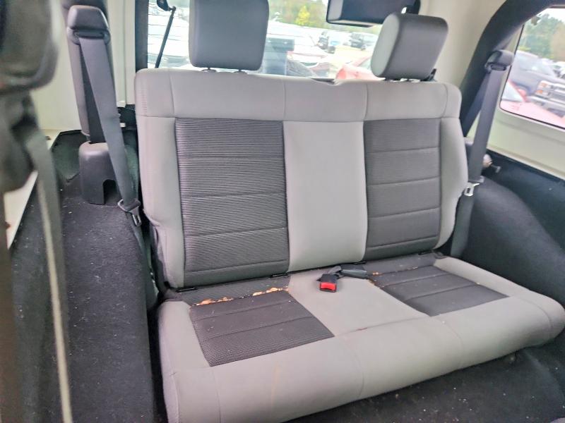 Zdjęcie 10 z aukcji – 2010 JEEP WRANGLER z VIN 1J4AA2D11AL170877