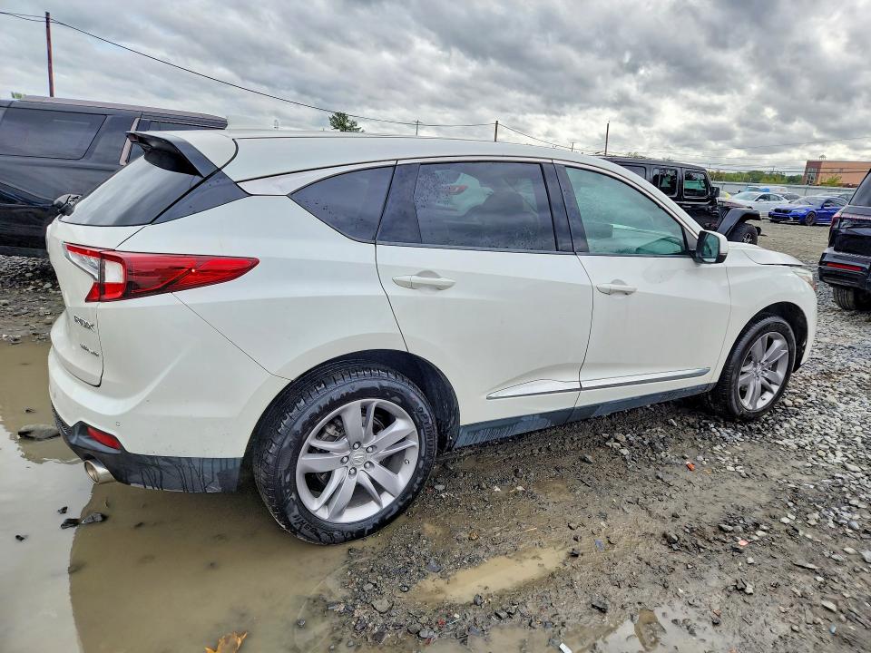 Снимка 3 от търг – 2019 ACURA RDX с VIN 5J8TC2H75KL009846