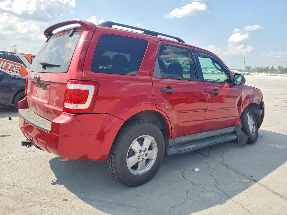 Photo 3 from auction – 2009 FORD ESCAPE with VIN 1FMCU03G59KA36662