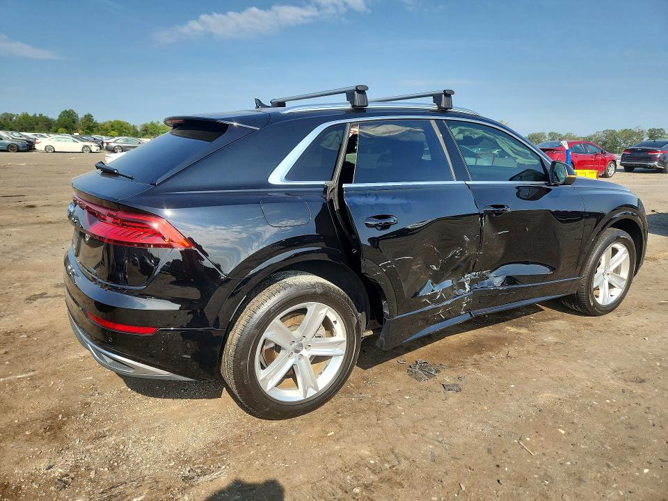 Фото 3 с аукциона – 2019 AUDI Q8 с VIN WA1AVAF15KD012369