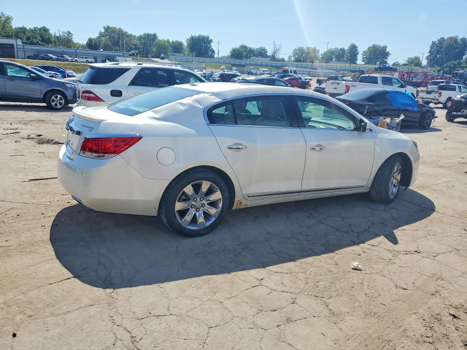 Photo 3 from auction – 2011 BUICK LACROSSE with VIN 1G4GE5EDXBF191964