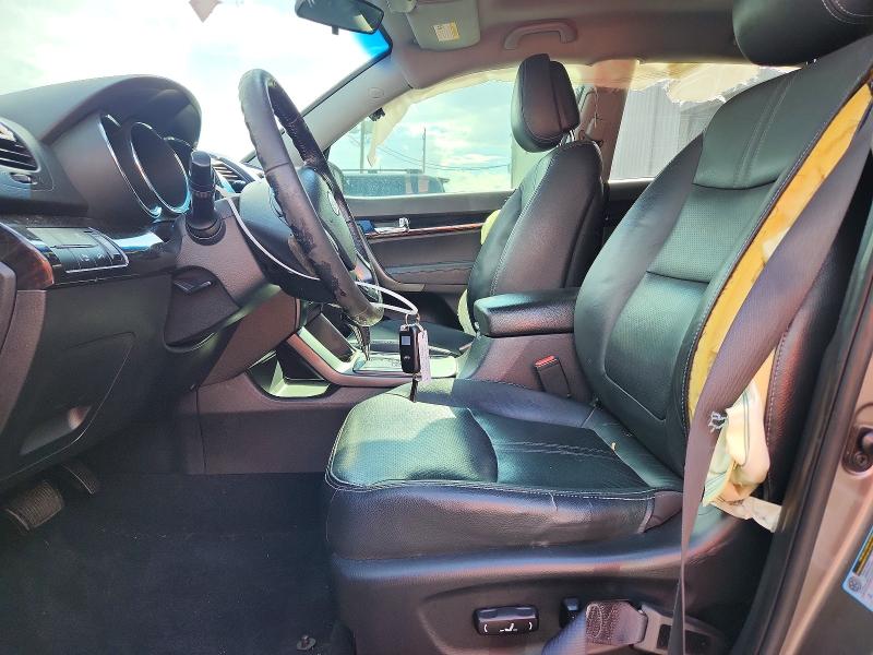 Photo 7 from auction – 2011 KIA SORENTO with VIN 5XYKU4A29BG004677