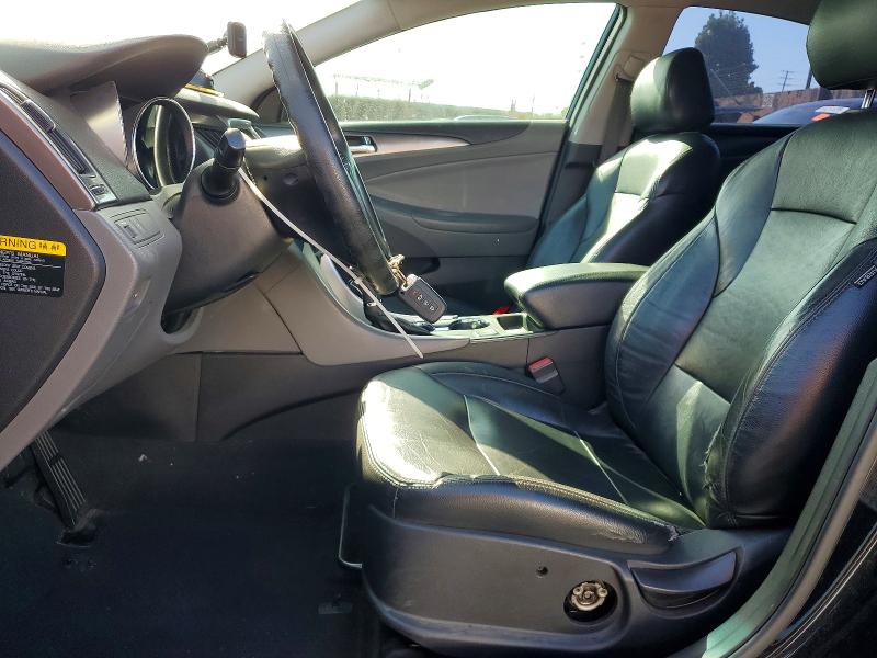 Photo 7 from auction – 2013 HYUNDAI SONATA with VIN KMHEC4A49DA051255