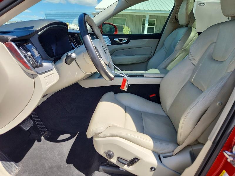 Zdjęcie 7 z aukcji – 2019 VOLVO XC60 z VIN LYV102DL2KB214224