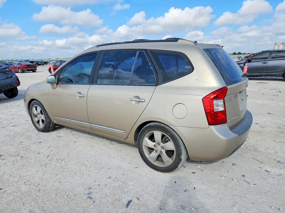 Photo 2 from auction – 2007 KIA RONDO with VIN KNAFG526777089276