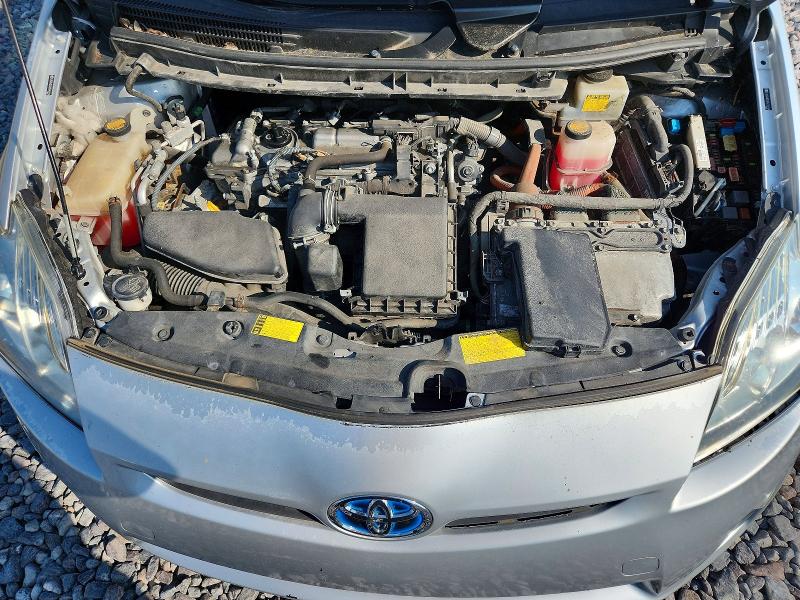 Photo 11 from auction – 2011 TOYOTA PRIUS with VIN JTDKN3DUXB5316164