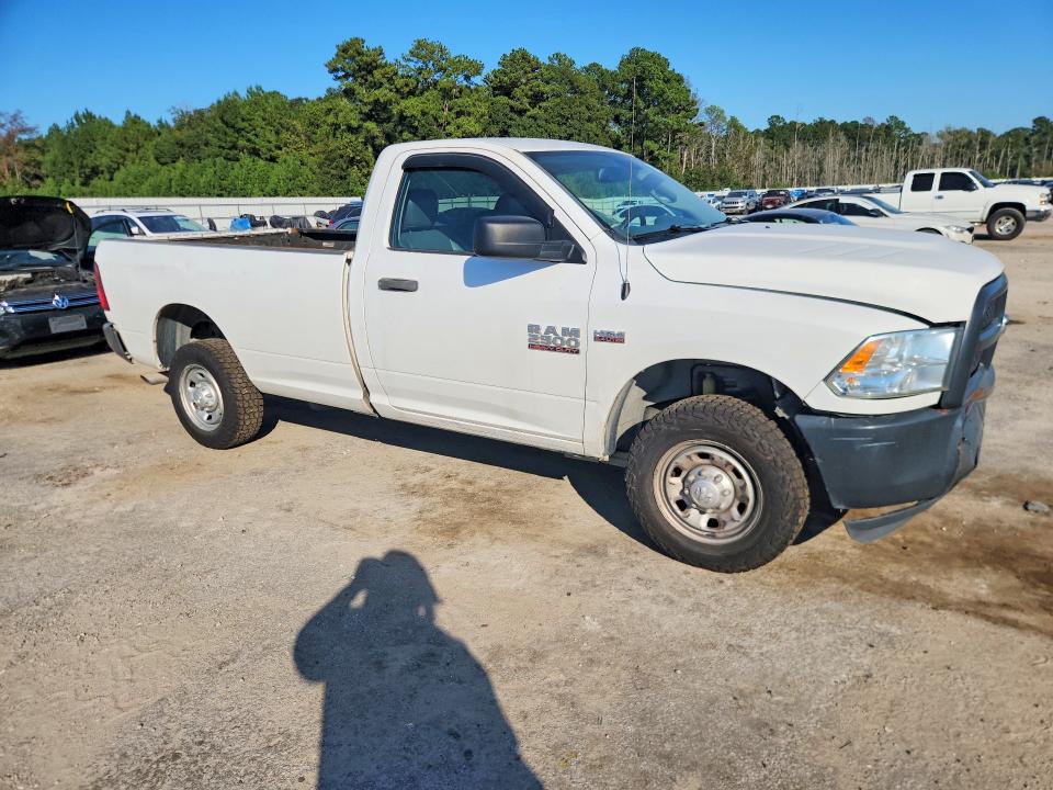 Снимка 4 от търг – 2018 RAM 2500 с VIN 3C6MR4AJ7JG236946