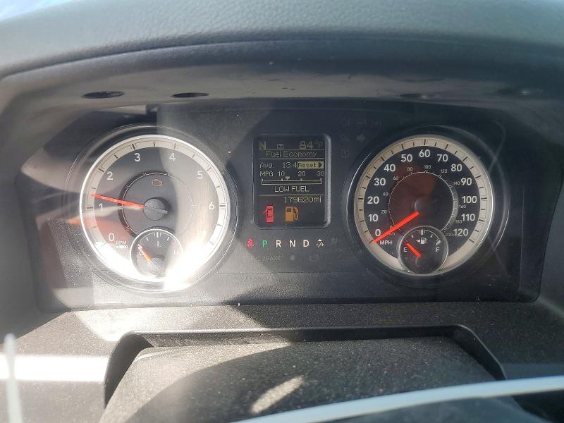 Photo 9 from auction – 2018 RAM 1500 with VIN 1C6RR7FG4JS282201