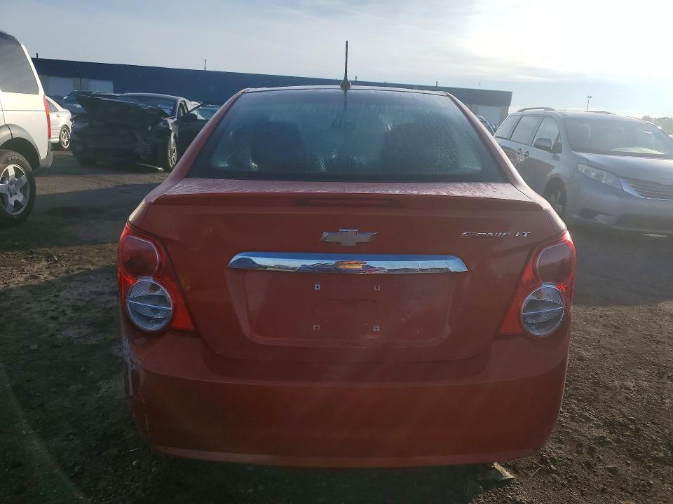 Photo 6 from auction – 2013 CHEVROLET SONIC with VIN 1G1JC5SH8D4142681