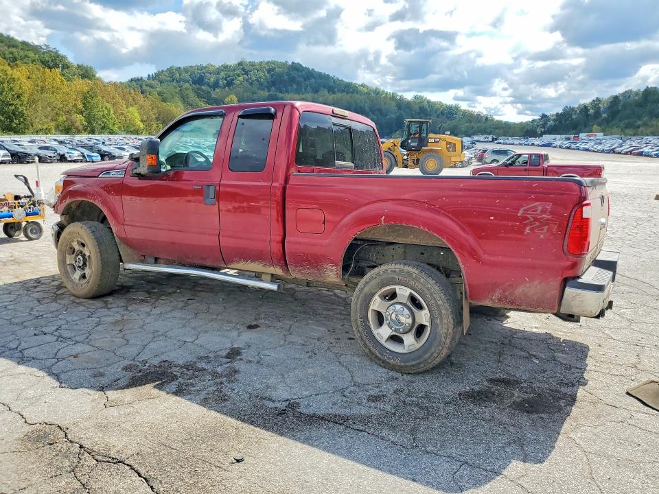 Zdjęcie 2 z aukcji – 2016 FORD F250 z VIN 1FT7X2B60GEB22877