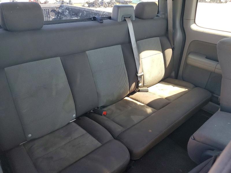 Photo 10 from auction – 2005 FORD F150 with VIN 1FTRX12W25FA04386