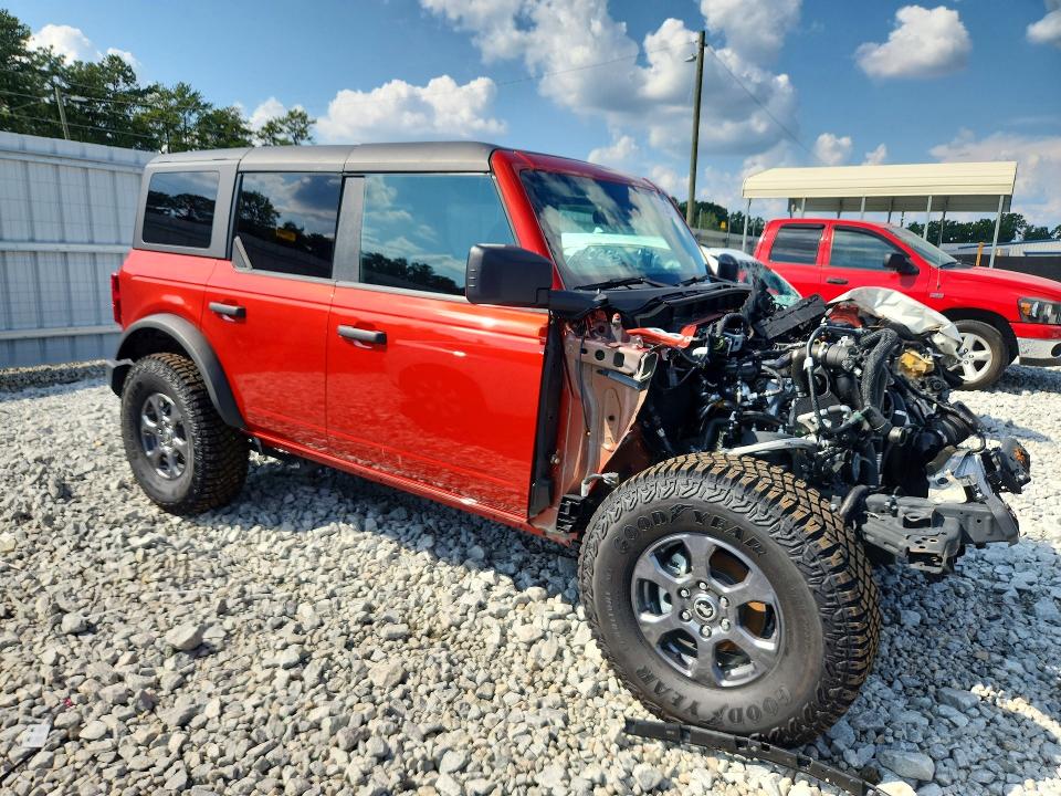 Photo 4 from auction – 2022 FORD BRONCO with VIN 1FMDE5BH5NLA99760