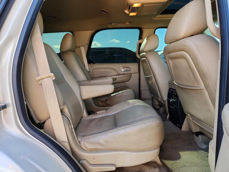 Photo 11 from auction – 2012 CADILLAC ESCALADE with VIN 1GYS4BEF5CR122661
