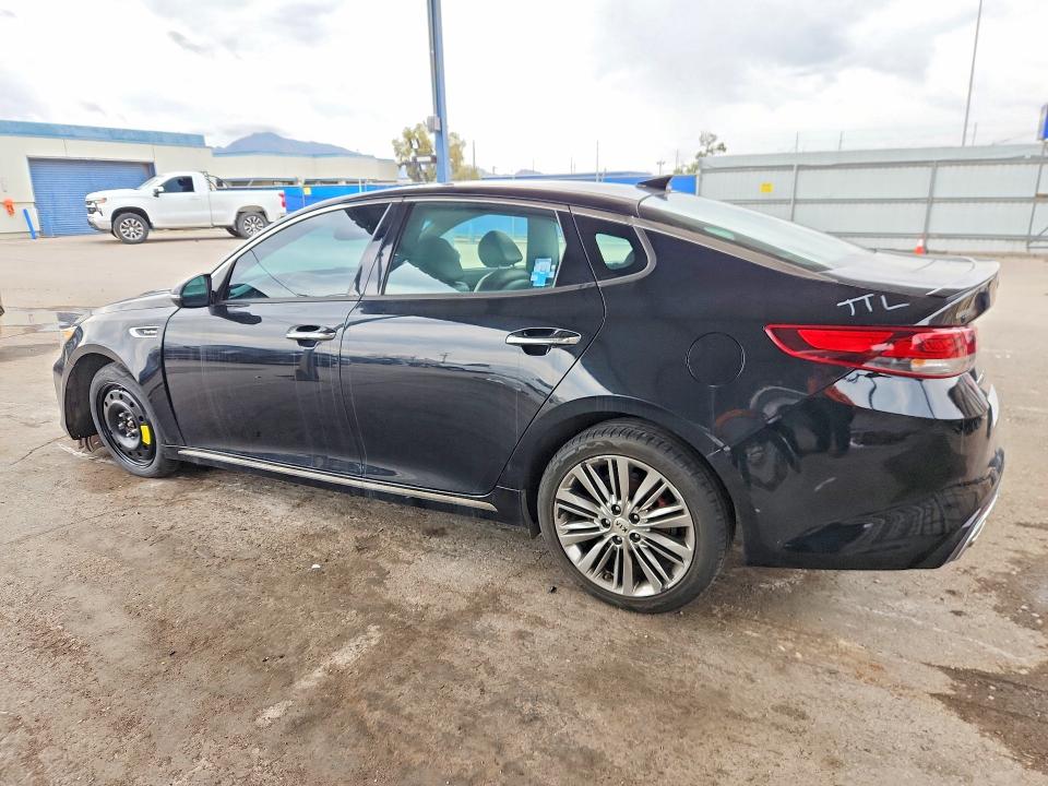Photo 2 from auction – 2018 KIA OPTIMA with VIN 5XXGV4L21JG202754