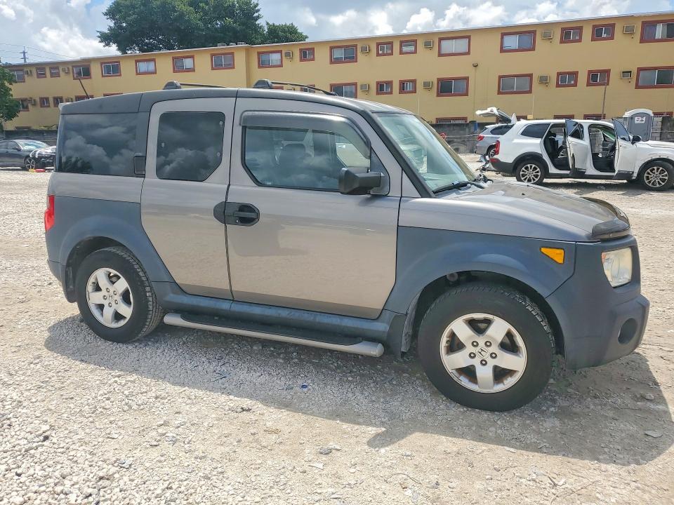 Photo 4 from auction – 2005 HONDA ELEMENT with VIN 5J6YH27635L012855