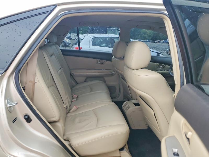 Photo 11 from auction – 2006 LEXUS RX with VIN JTJHW31U960007958