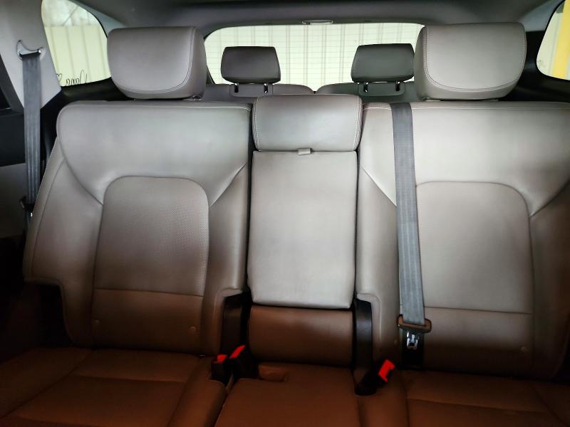 Снимка 10 от търг – 2015 HYUNDAI SANTA FE с VIN KM8SRDHF5FU116127