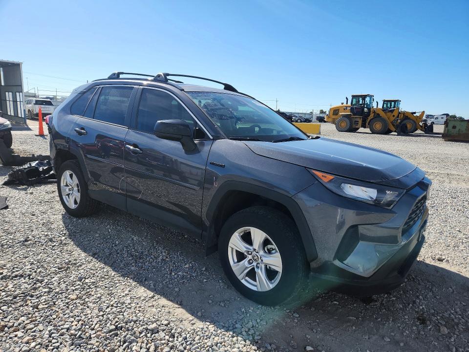 Снимка 4 от търг – 2021 TOYOTA RAV4 с VIN 4T3LWRFV1MU035800