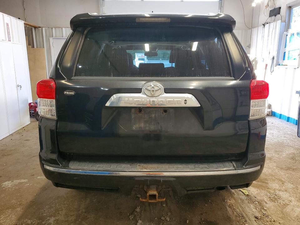 Снимка 6 от търг – 2012 TOYOTA 4RUNNER с VIN JTEBU5JR4C5101116