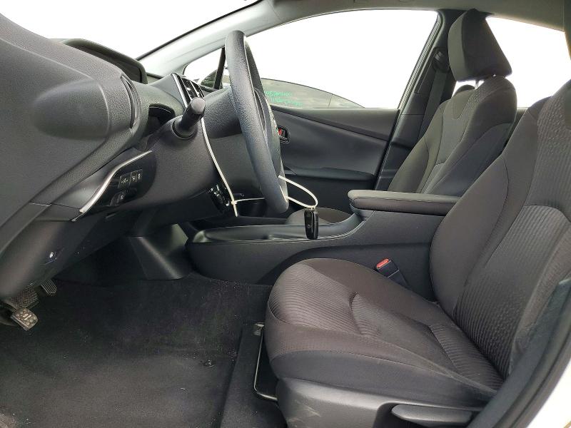 Photo 7 from auction – 2017 TOYOTA PRIUS with VIN JTDKBRFU1H3051275