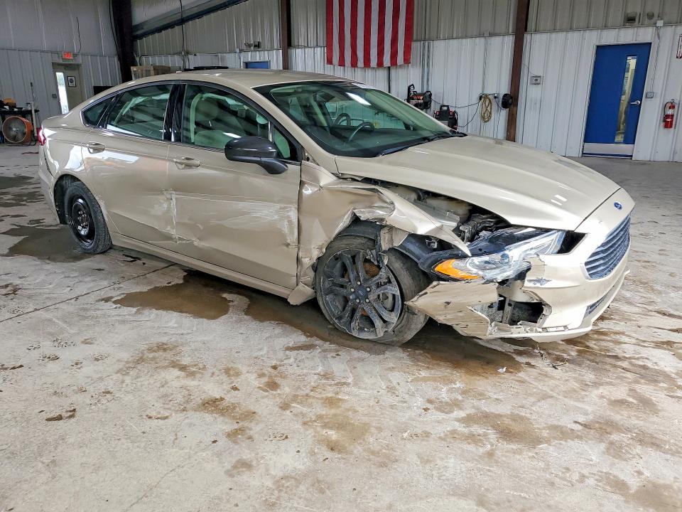 Photo 4 from auction – 2019 FORD FUSION with VIN 3FA6P0HD4KR283847