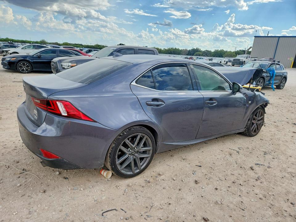 Photo 3 from auction – 2016 LEXUS IS 200T with VIN JTHBA1D26G5027710