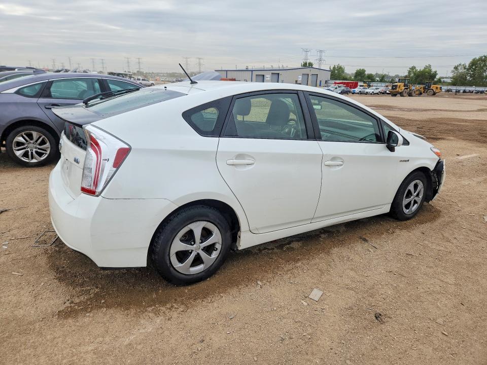 Photo 3 from auction – 2014 TOYOTA PRIUS with VIN JTDKN3DU3E1774057