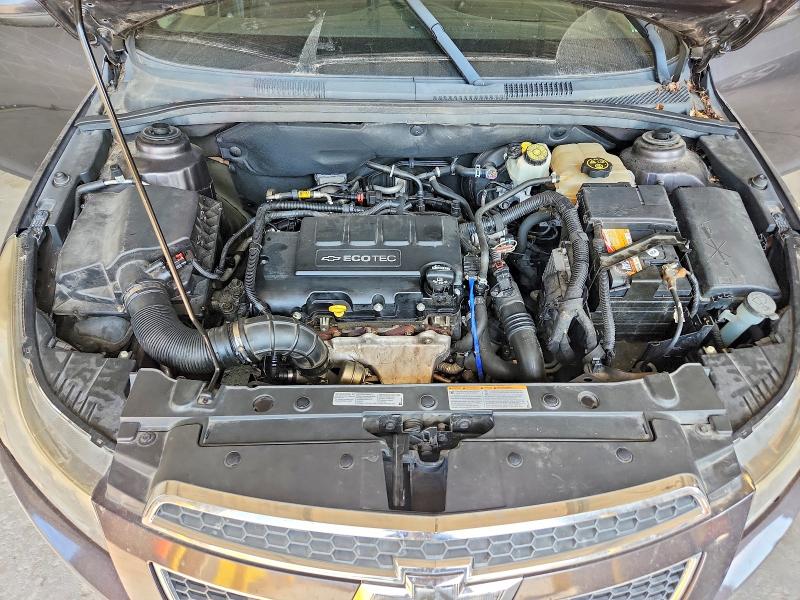 Photo 11 from auction – 2014 CHEVROLET CRUZE with VIN 1G1PC5SB8E7379645