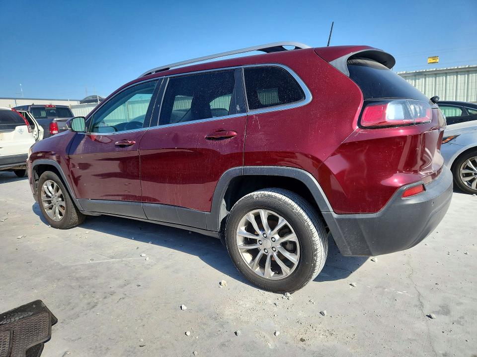 Photo 2 from auction – 2019 JEEP CHEROKEE with VIN 1C4PJLLB4KD301537