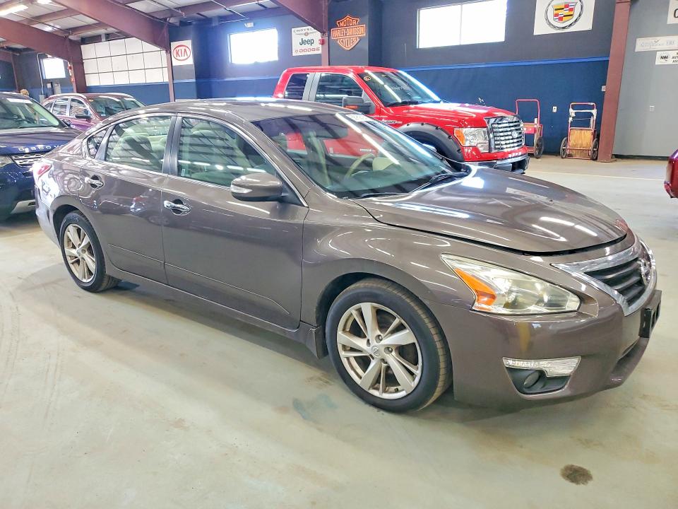 Photo 4 from auction – 2013 NISSAN ALTIMA with VIN 1N4AL3AP8DC294783