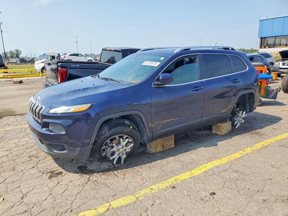 JEEP CHEROKEE 2014 with VIN 1C4PJMCS7EW184048 - Photo from auction