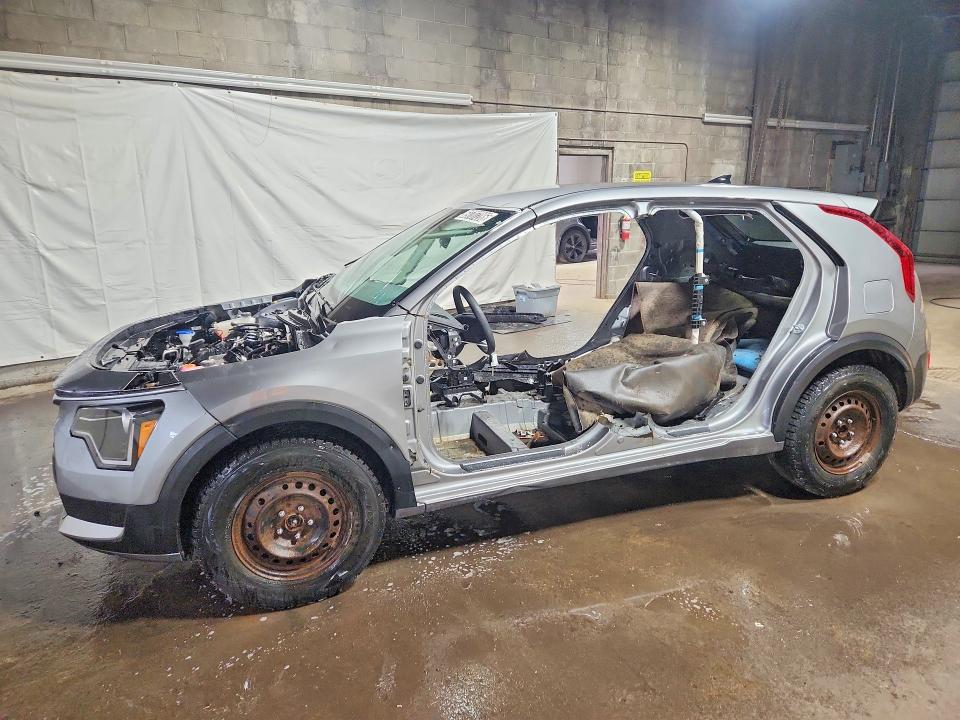KIA NIRO 2026 with VIN KNDCP3LEXT5336263 - Photo from auction