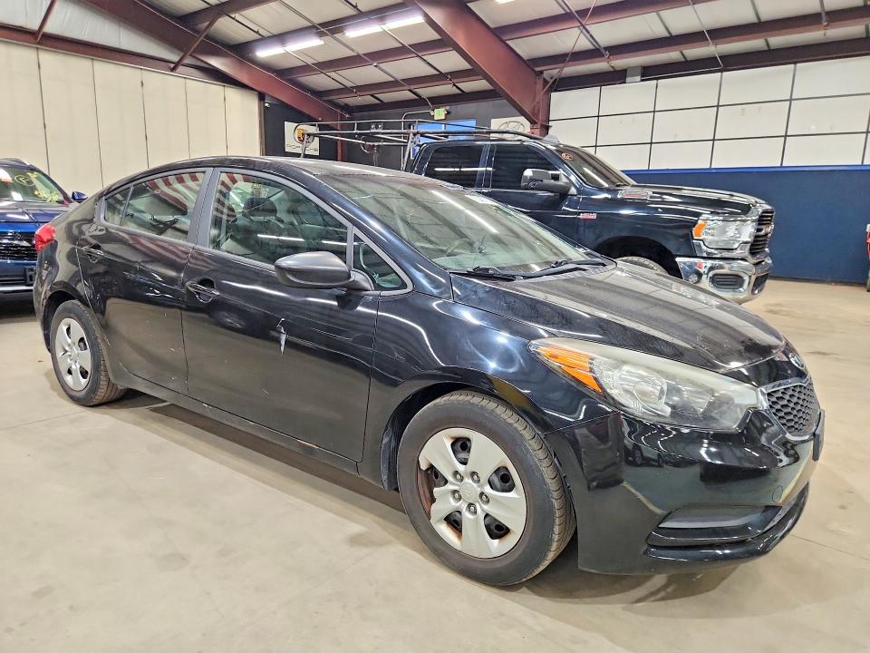 Photo 4 from auction – 2016 KIA FORTE with VIN KNAFK4A69G5597416