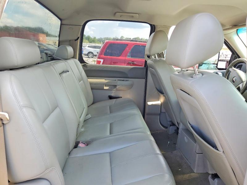 Photo 10 from auction – 2010 GMC SIERRA with VIN 3GTRKVE33AG162655