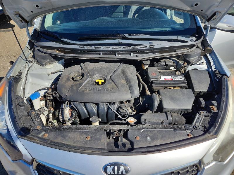 Снимка 11 от търг – 2014 KIA FORTE с VIN KNAFX4A61E5220836