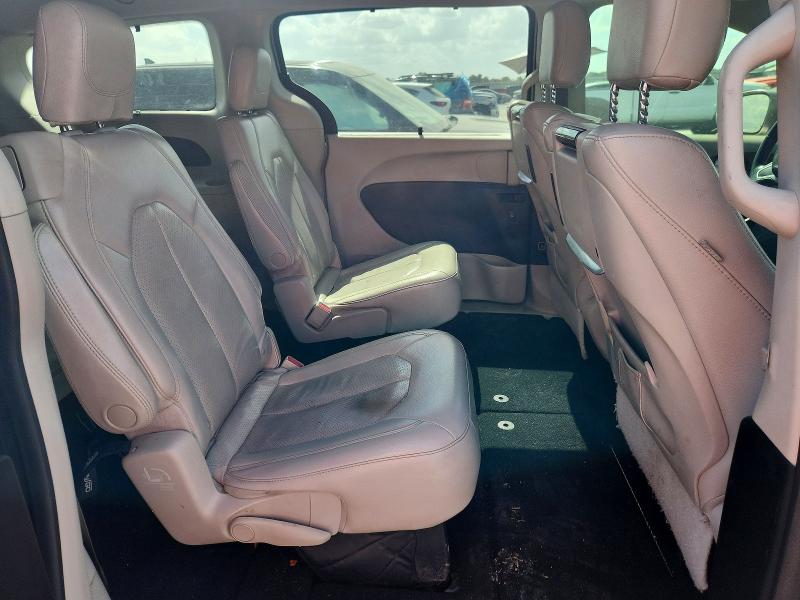 صورة رقم 11 من المزاد - 2018 CHRYSLER PACIFICA مع VIN 2C4RC1EG9JR139237