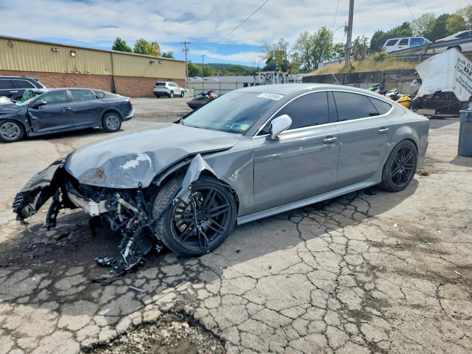 AUDI RS7 2016 with VIN WUAW2AFC4GN900962 - Photo from auction